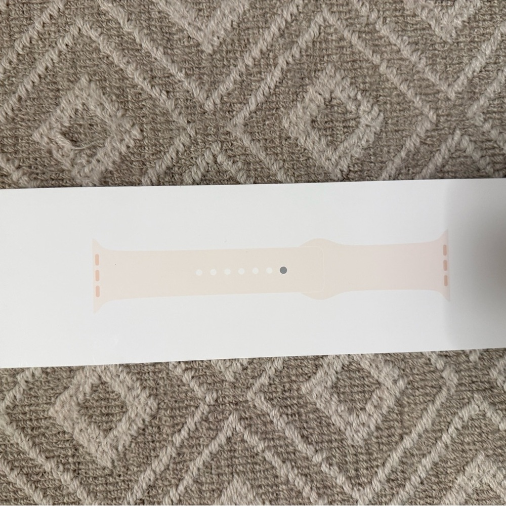 NWT Apple Watch Sport Band - Light Blush Sand - 42mm S/M